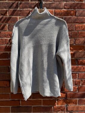 Women's Light Gray High-Neck Knit Sweater